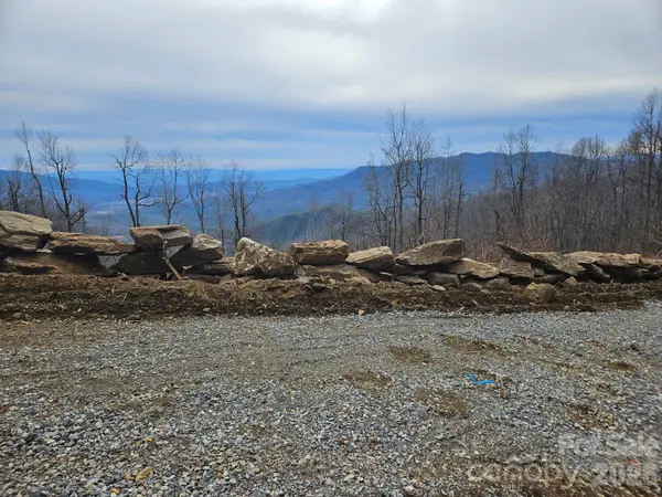 TBD Osborne Knob RD, Little Switzerland, NC 28749