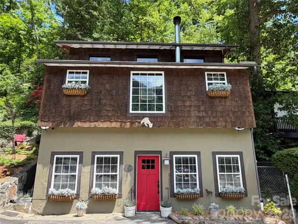 712 Main ST, Chimney Rock, NC 28720