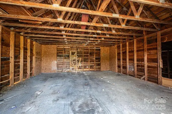 3398 Shamrock HTS, Hudson, NC 28638