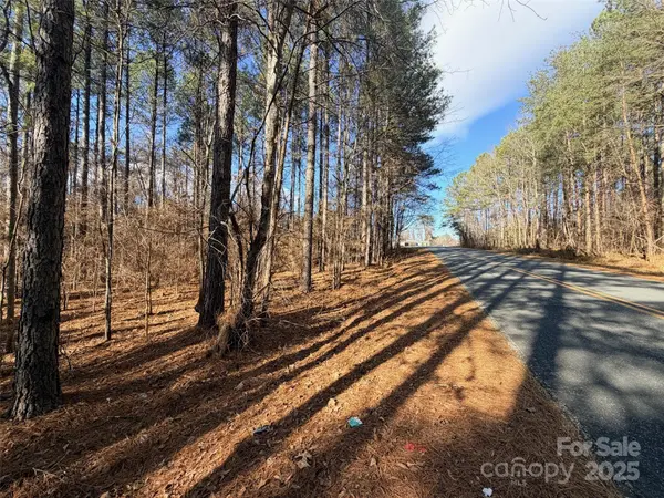 9999 Doggett Grove RD, Forest City, NC 28043