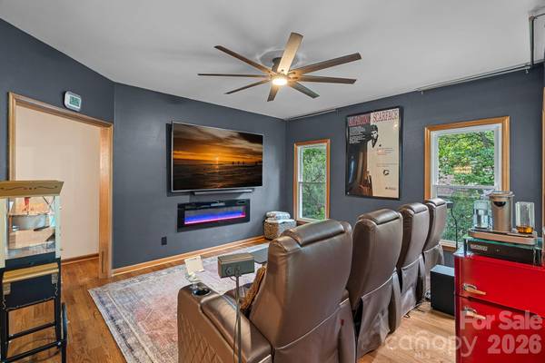 172 Tawny Bark DR, Mooresville, NC 28117