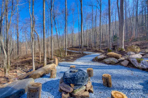 00 Shadowood DR, Spruce Pine, NC 28777