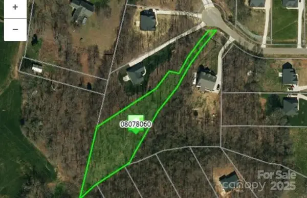 2010 Parrothead DR, Monroe, NC 28110