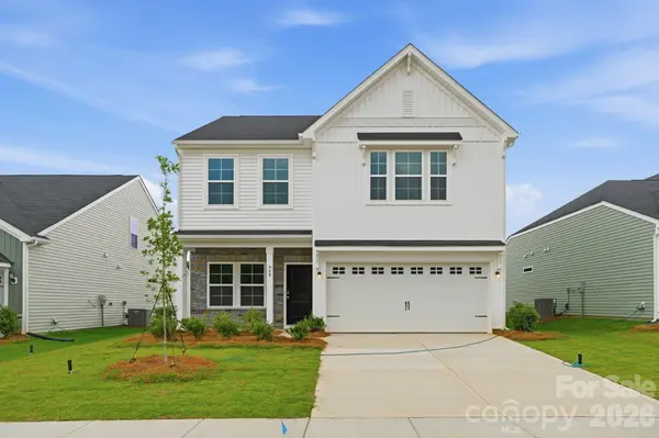940 Leyna CT, Newton, NC 28658