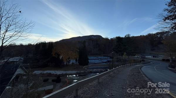 0 Quail Ridge RD, Lake Lure, NC 28746