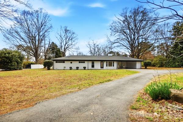125a Forest Hills DR, Monroe, NC 28112