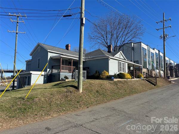 401 Charles AVE, Charlotte, NC 28205