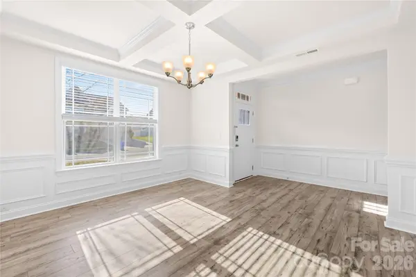 402 Preston RD, Mooresville, NC 28117