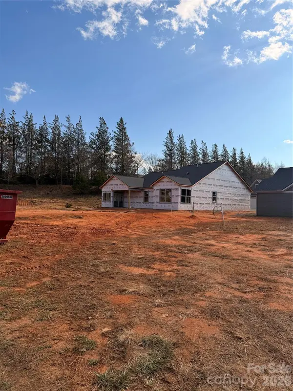 829B Wynnshire DR #Lot 58 Unit B, Hickory, NC 28601