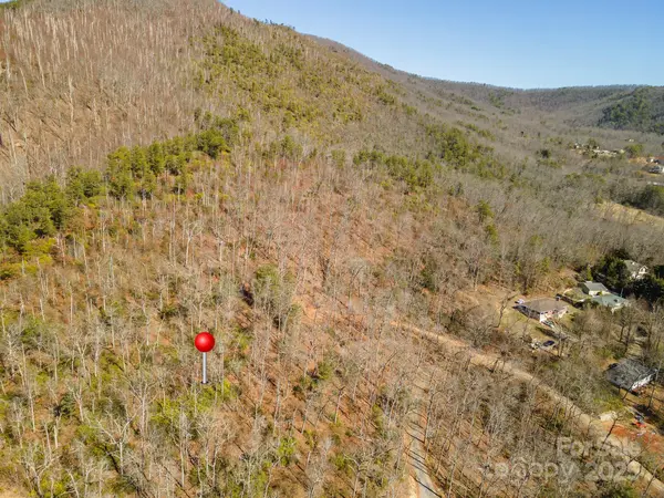 107 Bartram WAY, Black Mountain, NC 28711