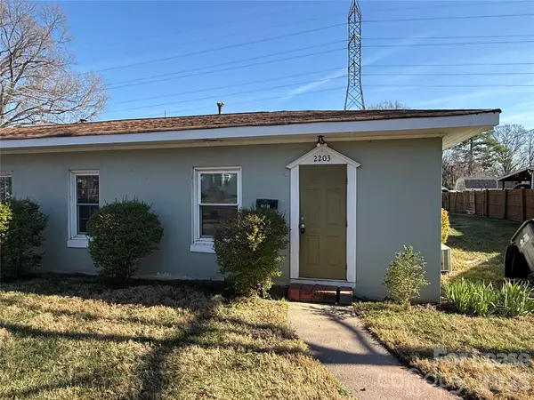 2203 Highland ST, Charlotte, NC 28208