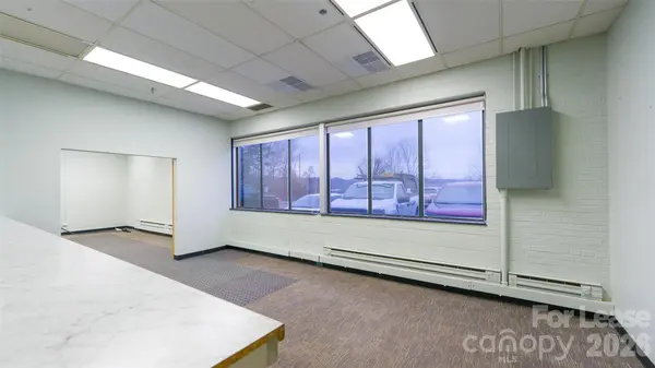 128 Bingham RD #Suite 400/600/700, Asheville, NC 28806