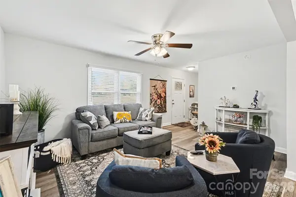 130 Cherokee LN, Salisbury, NC 28147