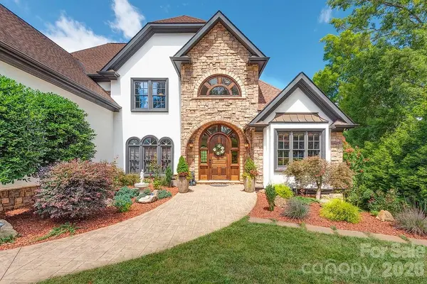 76 Bradford Vistas DR, Fletcher, NC 28732