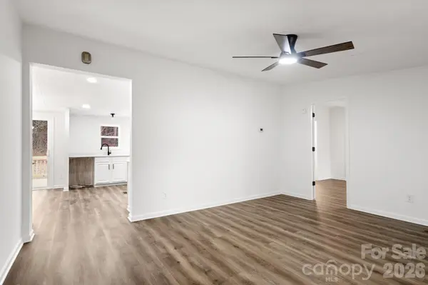 12332 Buxton DR, Pineville, NC 28134