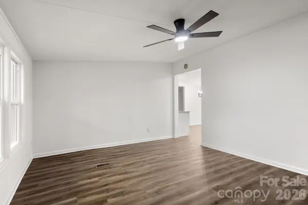12332 Buxton DR, Pineville, NC 28134