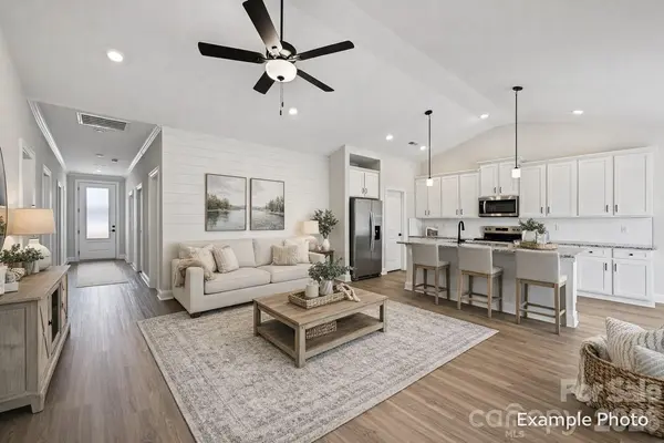 104 Tanner LOOP, Troutman, NC 28166