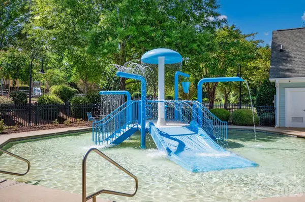 172 Water Oak DR, Mooresville, NC 28117
