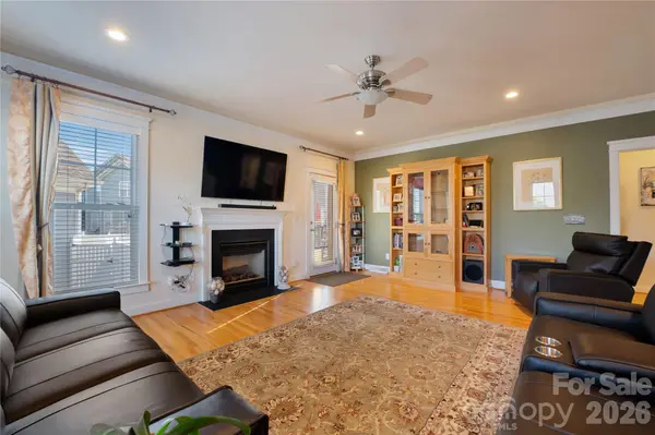 172 Water Oak DR, Mooresville, NC 28117
