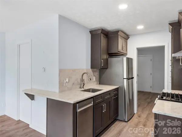 130 Old Mill RD #223, Flat Rock, NC 28731