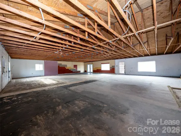 6857 Cruso RD, Canton, NC 28716
