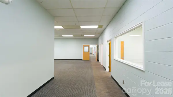128 Bingham RD #Suite 700, Asheville, NC 28806
