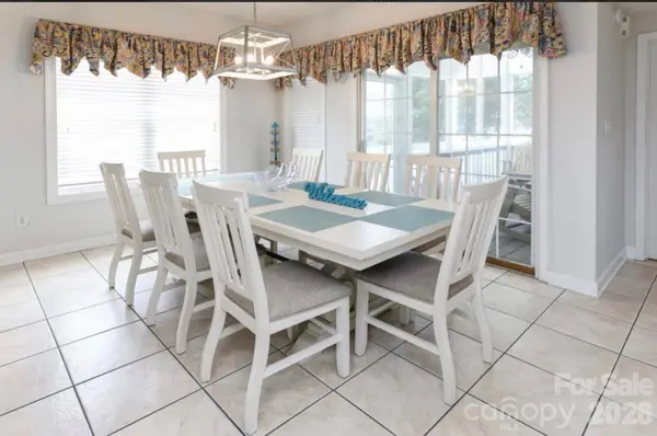 113B 9th AVE S, Surfside Beach, SC 29575