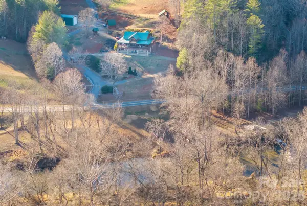 4021 & 4022 Johns River RD, Morganton, NC 28655