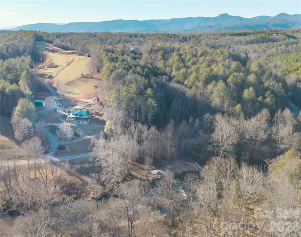 4021 & 4022 Johns River RD, Morganton, NC 28655