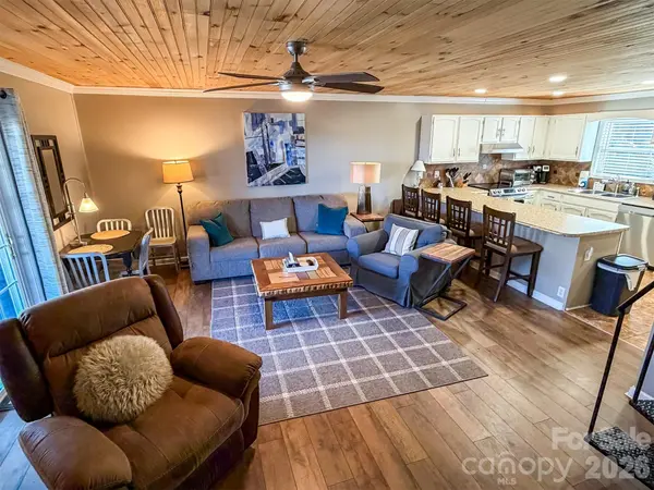 174 Grouse Moor DR #2, Sugar Mountain, NC 28604