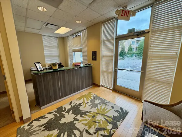 2620 W Arrowood RD, Charlotte, NC 28273