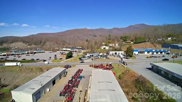 478 Asheville RD, Sylva, NC 28779