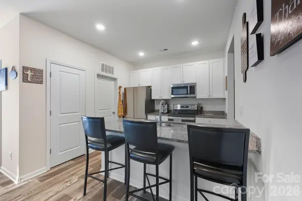 609 N Mulberry ST, Statesville, NC 28677