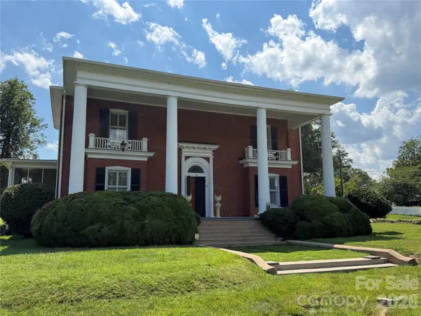15 Kings Mountain ST, York, SC 29745