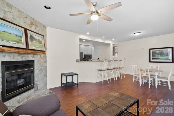 299 Blue Ridge DR S #1, Marion, NC 28752