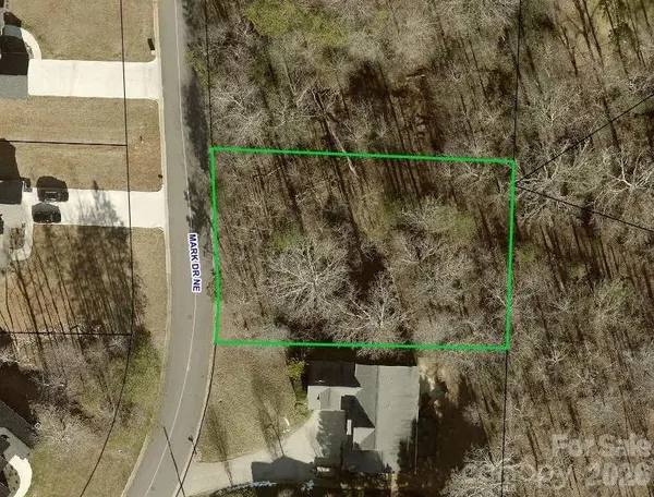 5126 Mark DR NE, Hickory, NC 28601