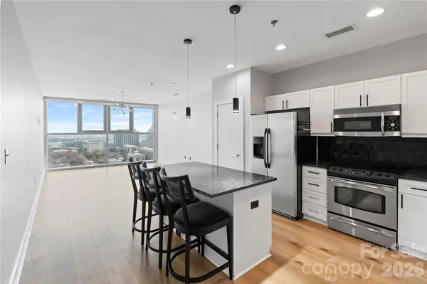 333 W Trade ST #2103, Charlotte, NC 28202