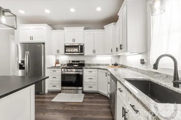4555 Bristol DR, Morganton, NC 28655