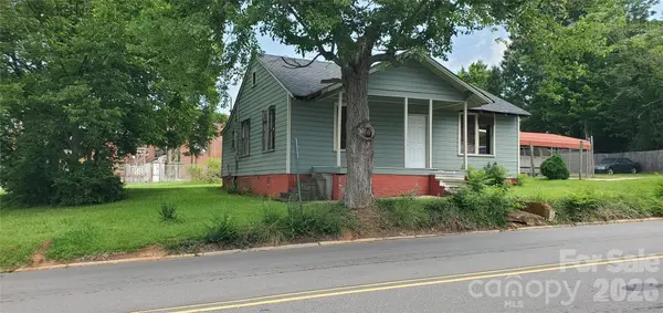 309 Monroe ST, Statesville, NC 28677