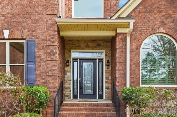 160 Arrow Point LN, Davidson, NC 28036
