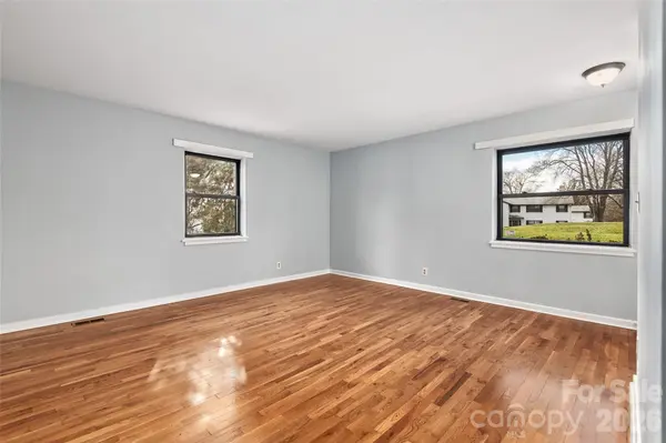 615 Biltmore AVE #G2, Asheville, NC 28803