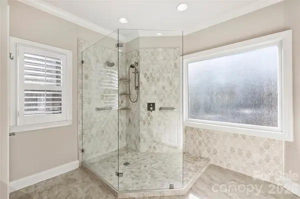 5242 Colony RD, Charlotte, NC 28226
