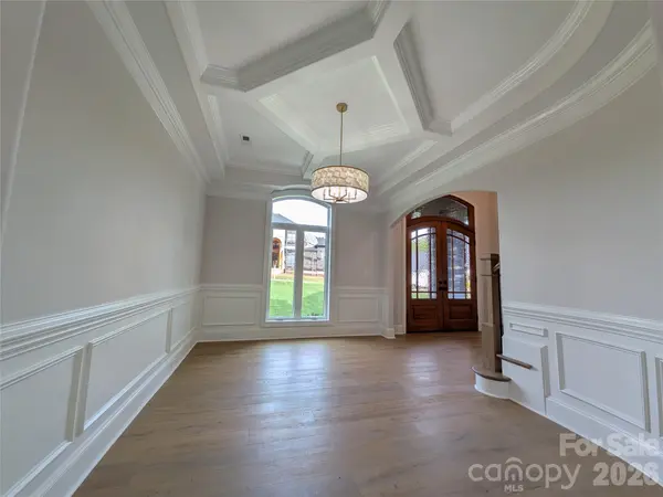 110 Hunts Landing DR, Mooresville, NC 28117