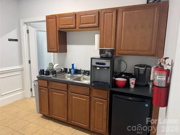 19600 W Catawba AVE, Cornelius, NC 28031