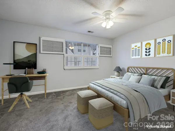 5925 Prescott CT, Charlotte, NC 28269