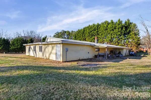 2065 Lower Palmer RD, Salisbury, NC 28146