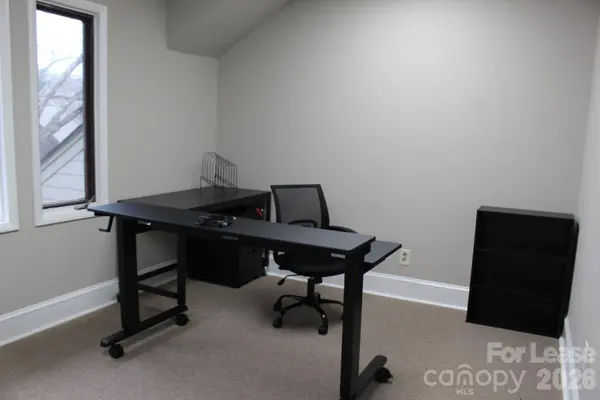 10718 Carmel Commons BLVD #230, Charlotte, NC 28226