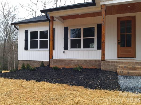 128 Hedgeline DR, Troy, NC 27371