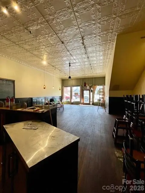 37 S Main ST S, Mars Hill, NC 28754
