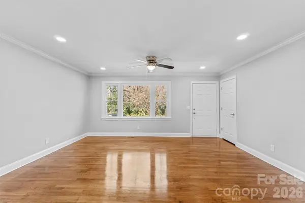 206 Hunter ST, York, SC 29745